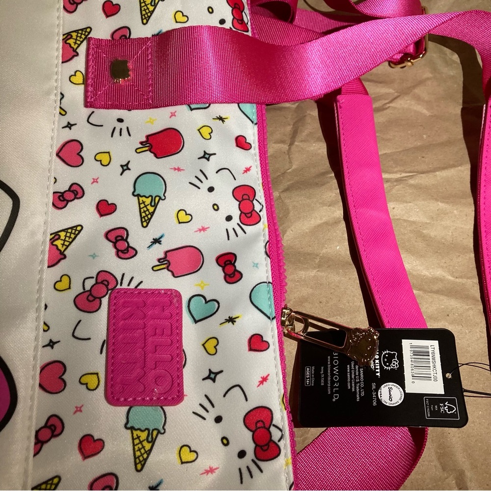 Hello kitty bag - Picture 8 of 13